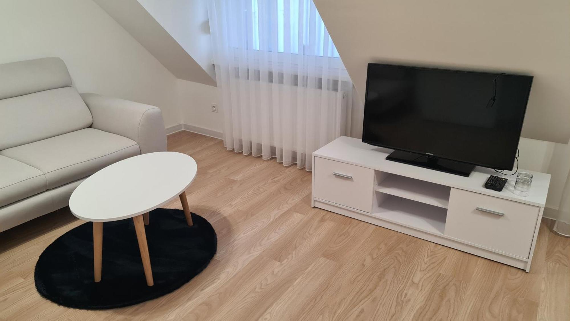 Motel Za Miedza Bralin Buitenkant foto
