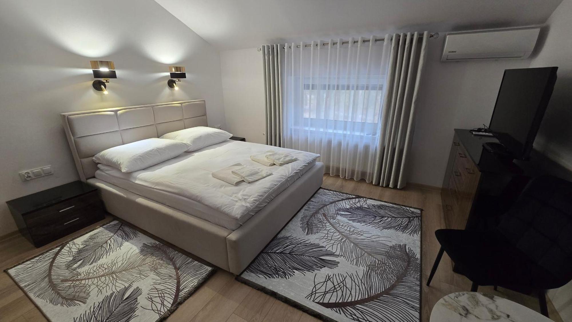 Motel Za Miedza Bralin Buitenkant foto
